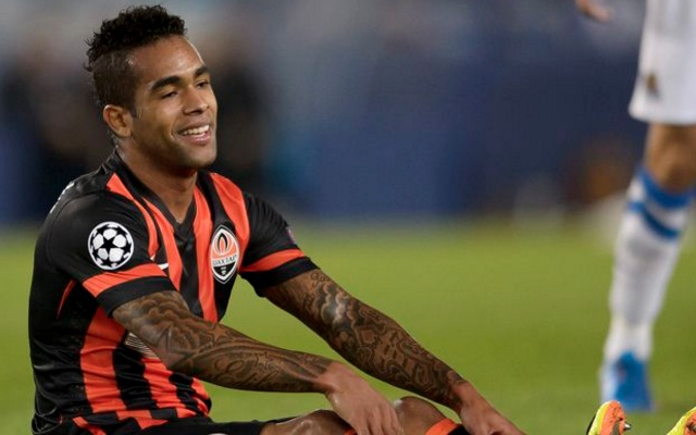 Contradictory reports: Some claim Alex Teixeira has pulled hamstring – but Shakhtar boss suggests otherwise