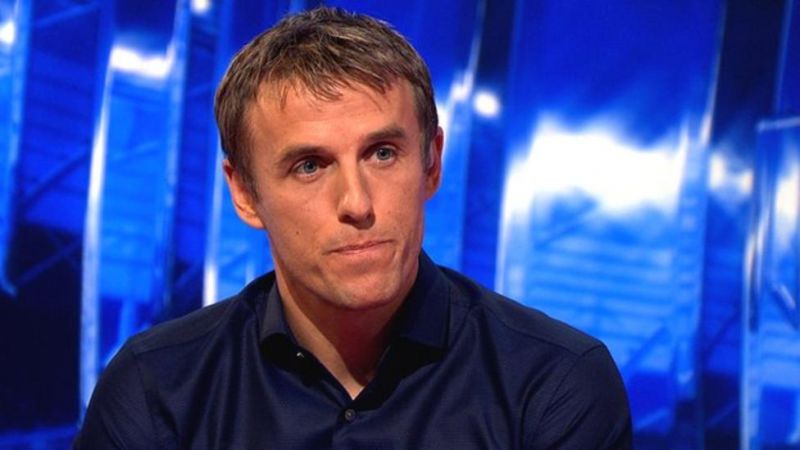 Journalist points out Phil Neville’s Liverpool analysis is stupid
