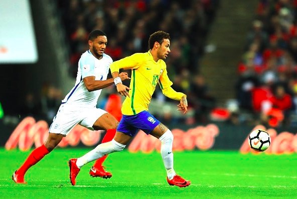 Gomez, neymar