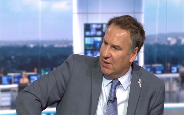 Paul Merson has made a ridiculous selection in LFC/MUFC combined XI