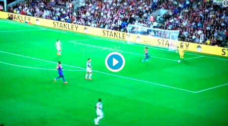 (Video) Naby Keita sends Andros Townsend for the Echo with outrageous skill