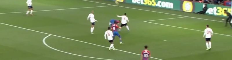 (Video) van Dijk’s highlights from Palace further proof that he’s the best in the world