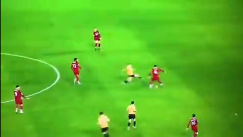 (Video) Van Dijk’s composure is mad as no.4 Cruyff-turns away from attacker