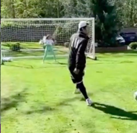 (Video) Firmino practises no-look finishes as his wife does best Bogdan impression