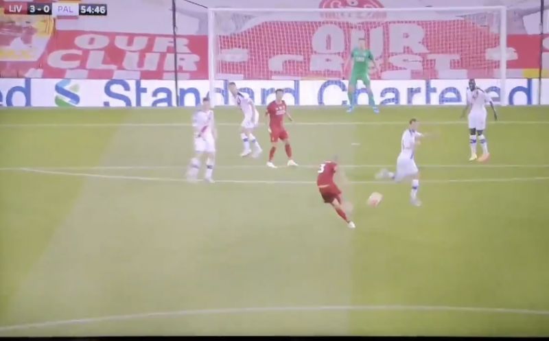 (Video) Fabinho scores our best long-range goal of the season with absolute thunderbolt