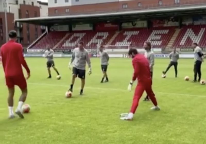 (Video) Wow: Alisson can’t believe van Dijk’s crazy skill in training