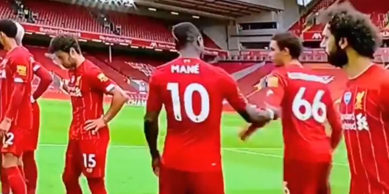 (Video) Trent dragged into place by Mane as full-back walked straight past line-up