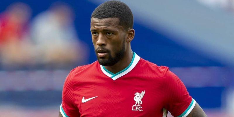 Gini Wijnaldum would extend Liverpool stay if club offered him a deal in line with our key players