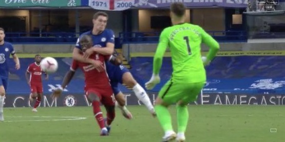(Image) New angle of Christensen rugby-tackling Mane proves it was a deserved red card