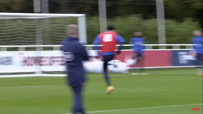 (Video) Curtis Jones’ glorious back-heel touch before England training goal
