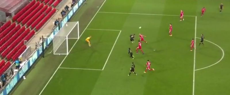 (Video) Kelleher’s incredible save to deny Ajax from point-blank range as LFC qualify for UCL knockouts