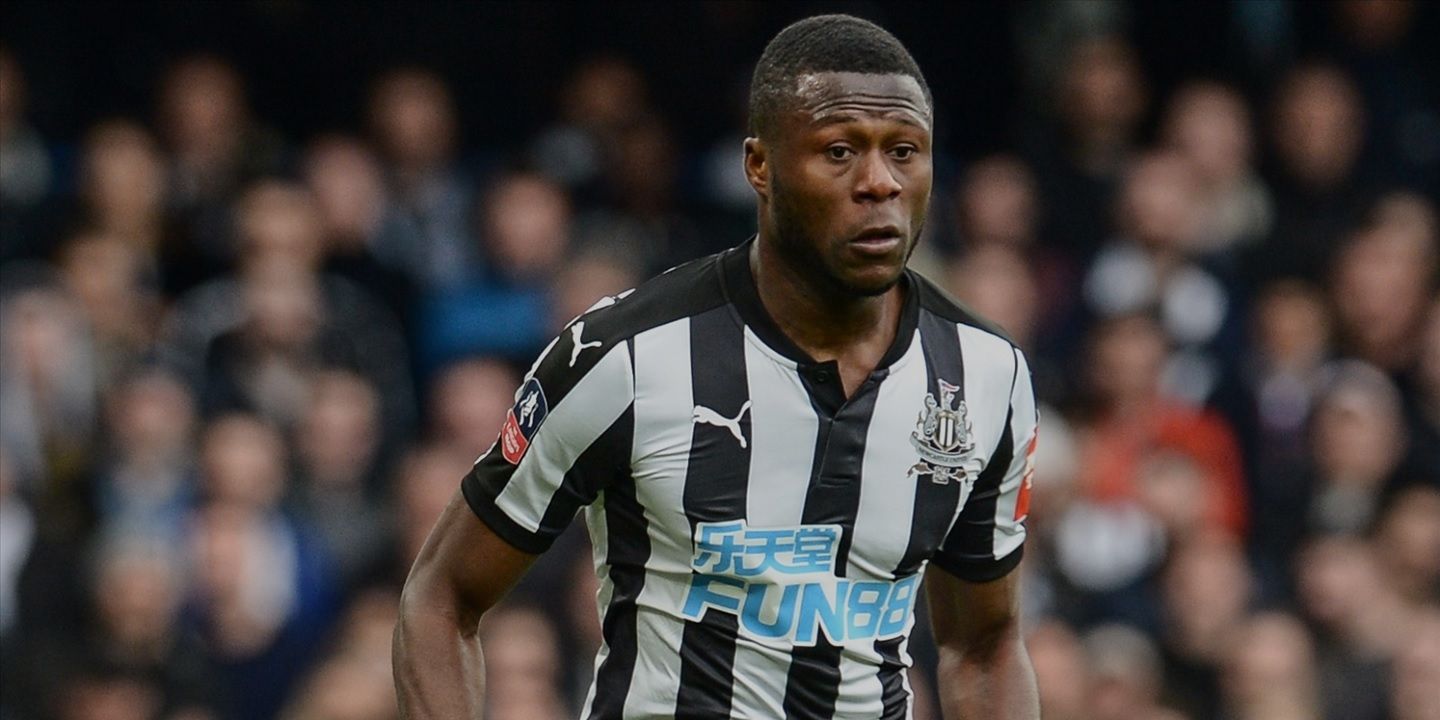 Mbemba, Newcastle, Liverpool