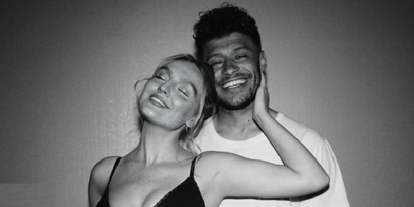 Photos Alex Oxlade Chamberlain Perrie Edwards Welcome New Born Baby