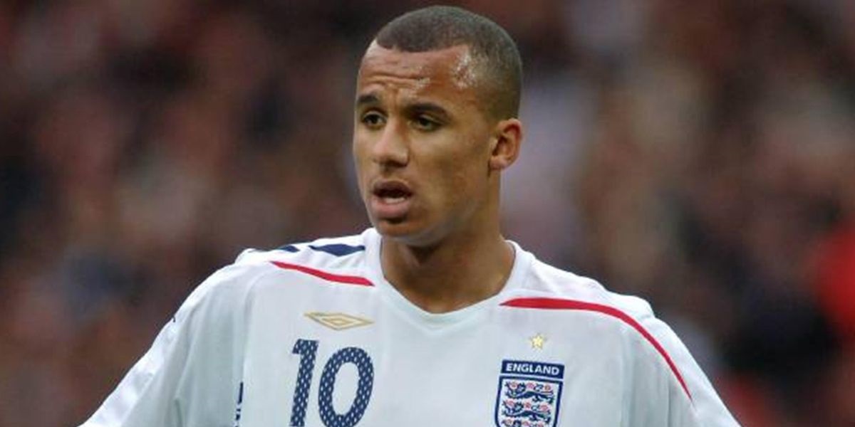 (Video) Striker with three England caps calls Liverpool star “selfish” for going to Euro 2020