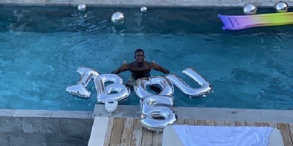 (Photos) New Liverpool signing has Reds-themed celebration in pre-season party