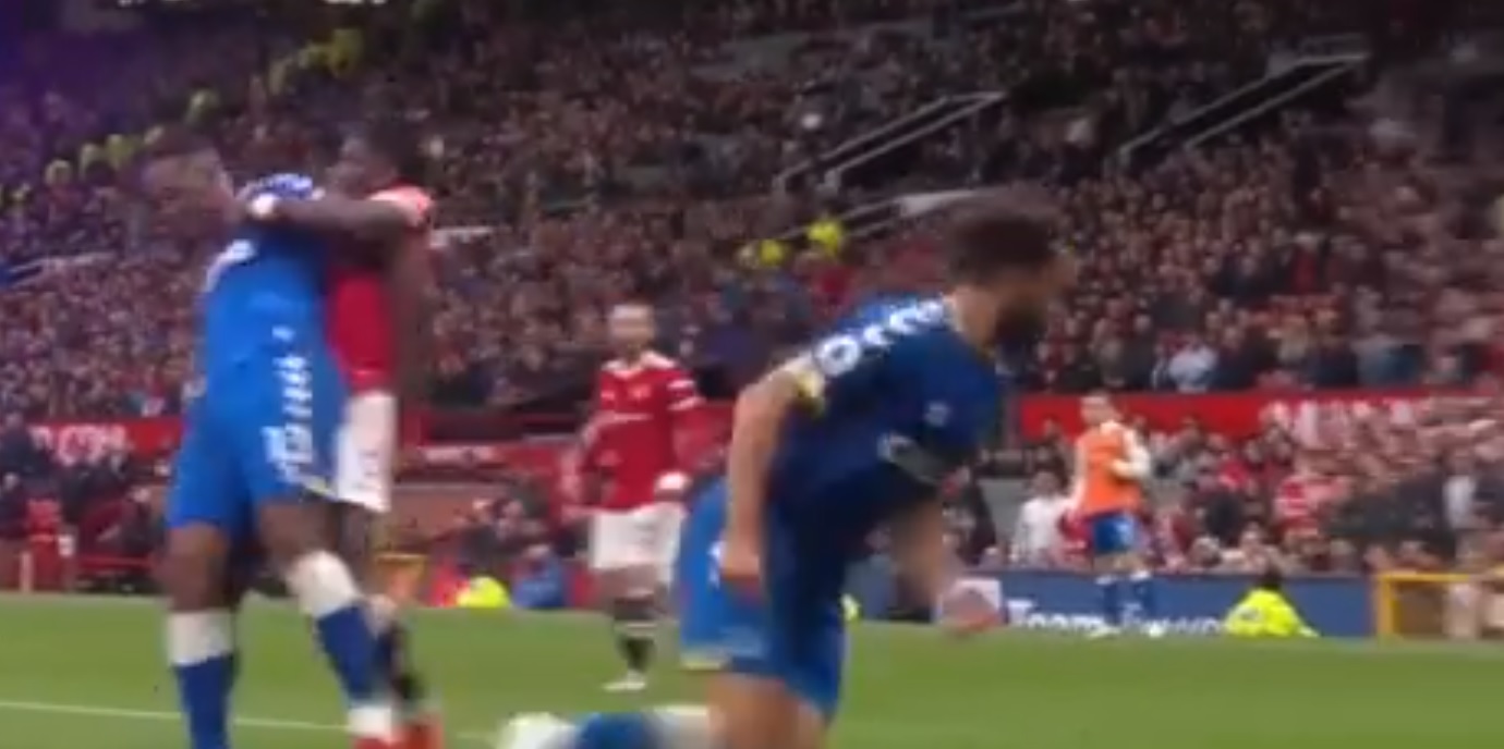 (Video) Man United ace Paul Pogba goes unpunished for laughable wrestling challenge in Everton draw