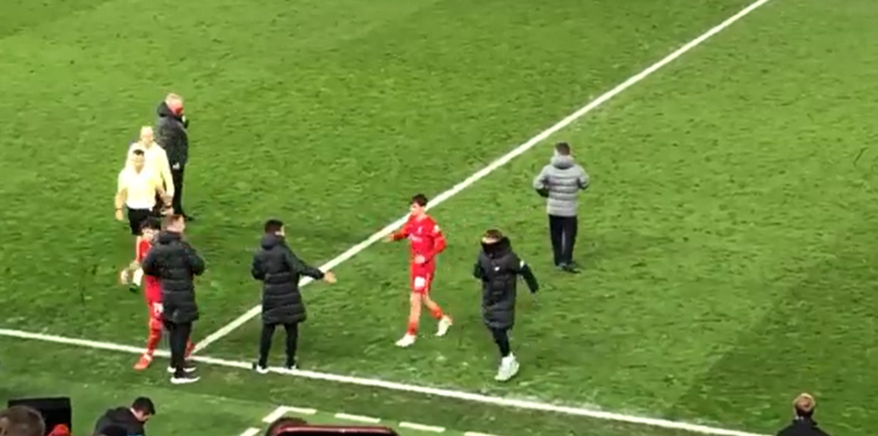 (Video) Watch Harvey Elliott absolutely buzzing for Tyler Morton after 19-year-old’s solid Champions League debut