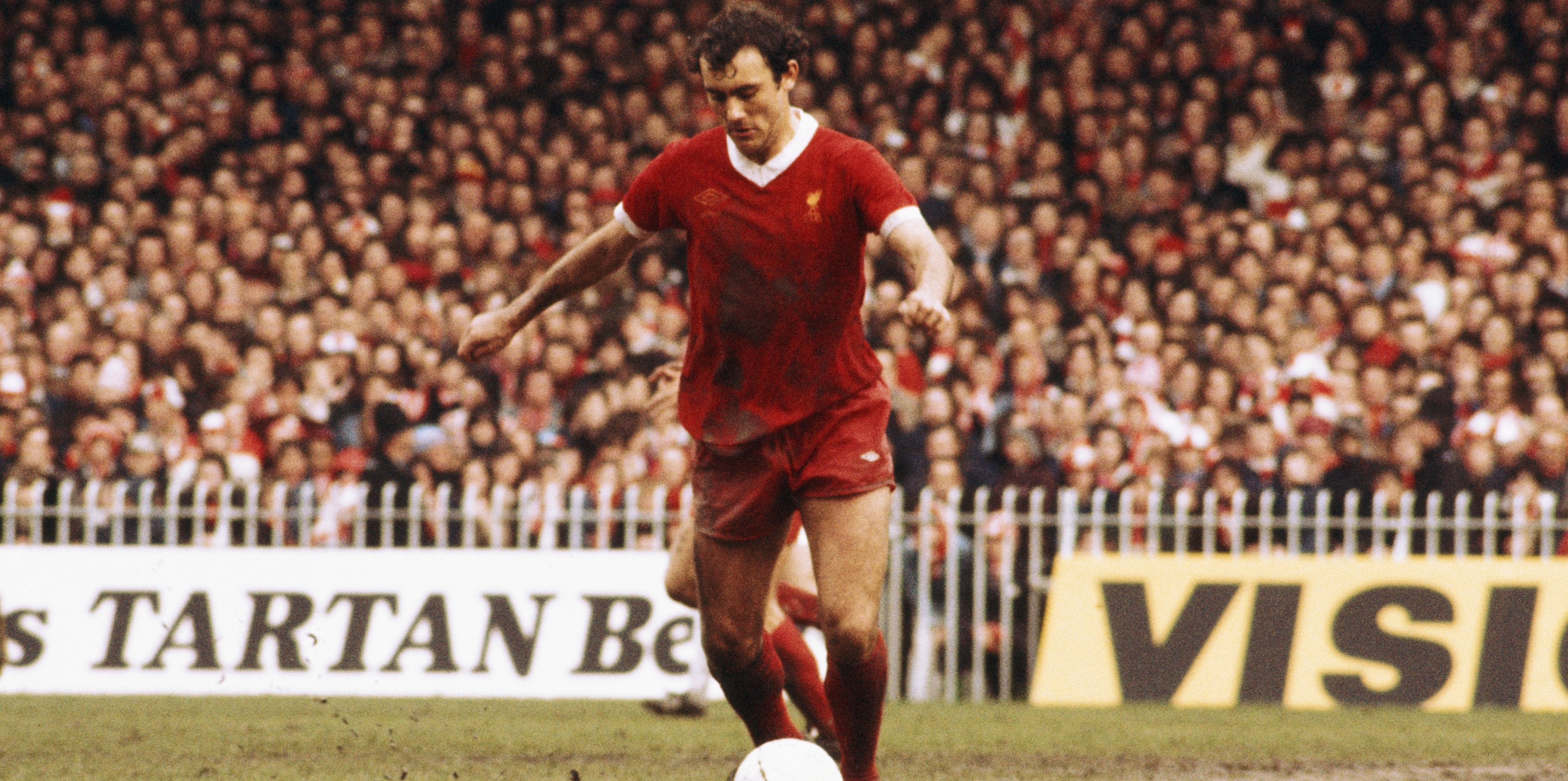 Liverpool legend and ex-midfielder Ray Kennedy dies at the age of 70