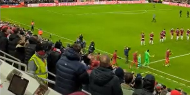 (Video) Anfield erupts as Steven Gerrard makes his way to the touchline