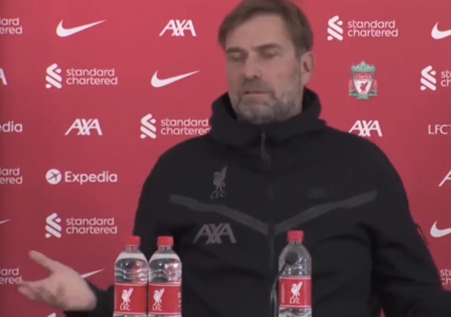 (Video) ‘I will not answer that question’ – Jurgen Klopp’s frosty response to reporter’s AFCON enquiry