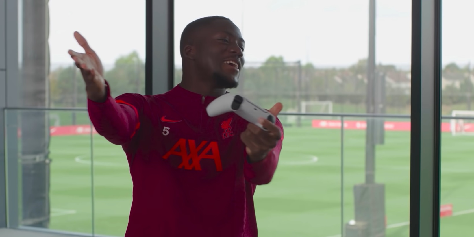 (Video) ‘No, no, no’ – Watch Konate getting annoyed at FIFA after challenge disadvantage