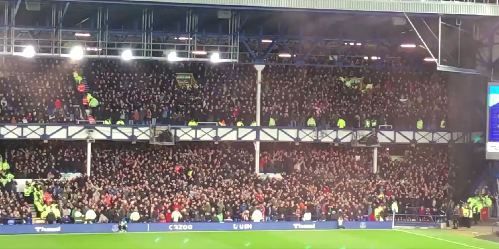 (Video) Watch as Liverpool fans let out a chorus of “Rafa Benitez” after Mo Salah’s goal at Goodison Park