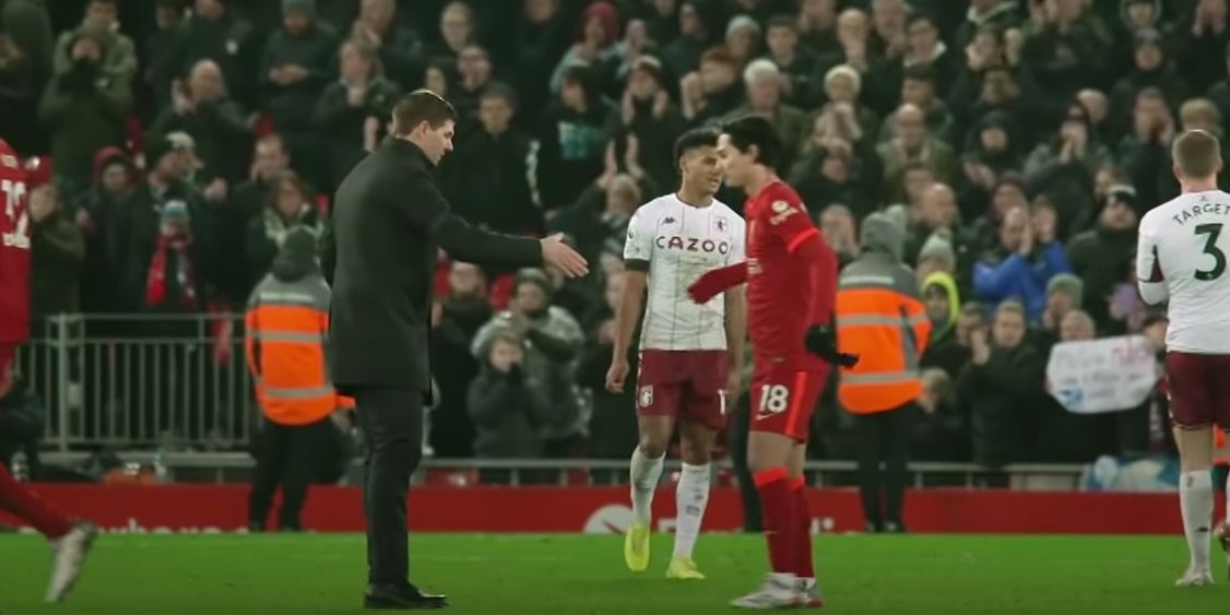 (Video) Heartwarming moment as Takumi Minamino removes his glove in order to shake Steven Gerrard’s hand