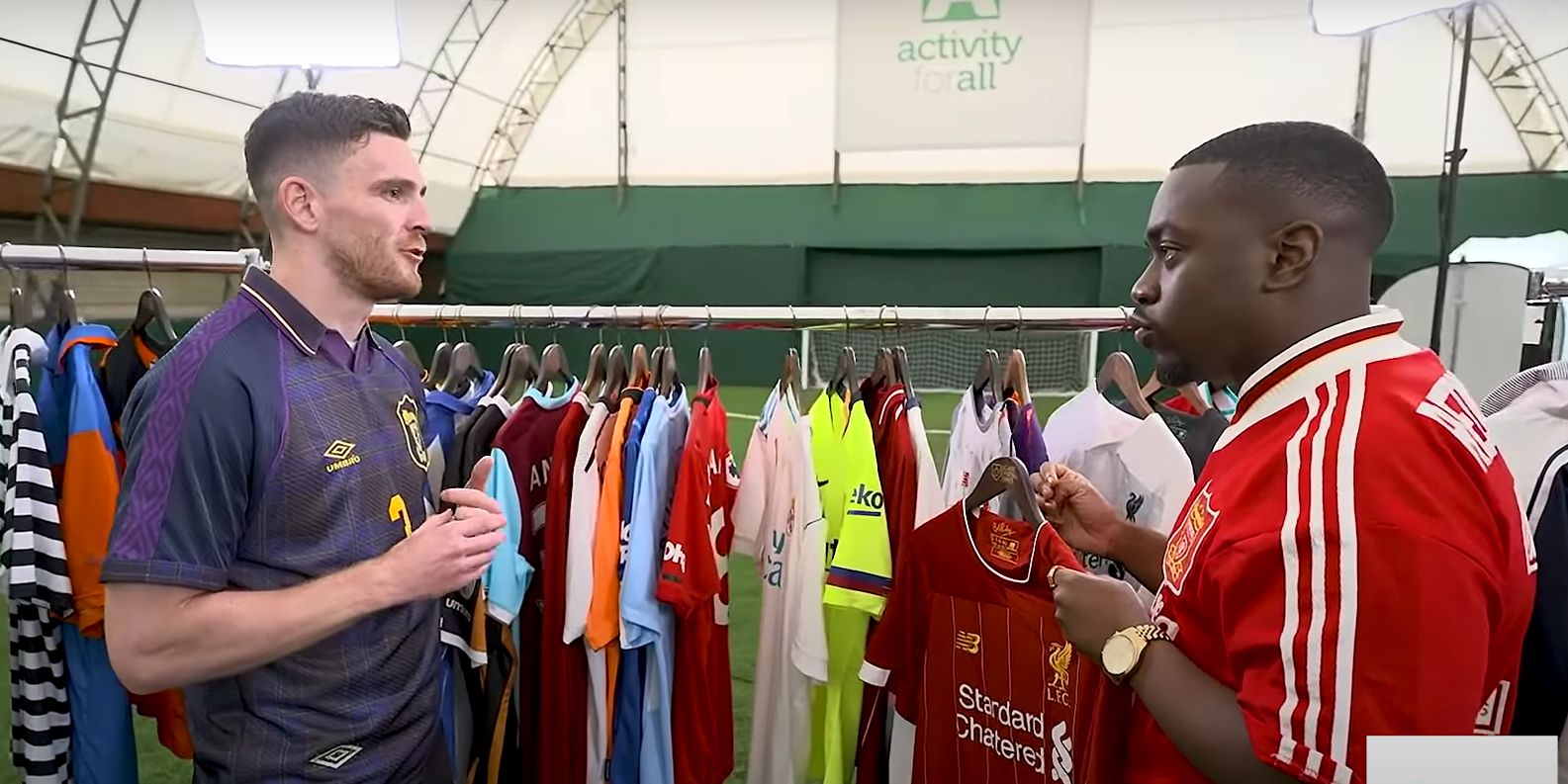 (Video) “What happened!” – Andy Robertson reveals hilarious story from the Barcelona comeback at Anfield in 2019