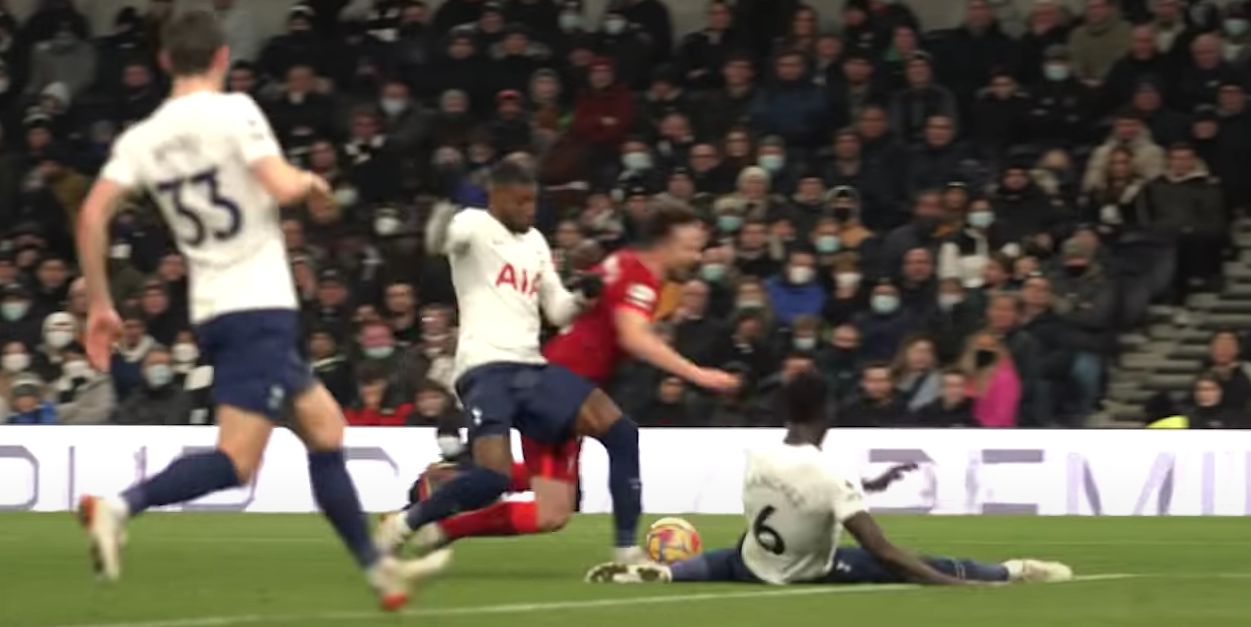 (Video) New angle of Diogo Jota foul against Tottenham shows how bad the decision was to not give a penalty