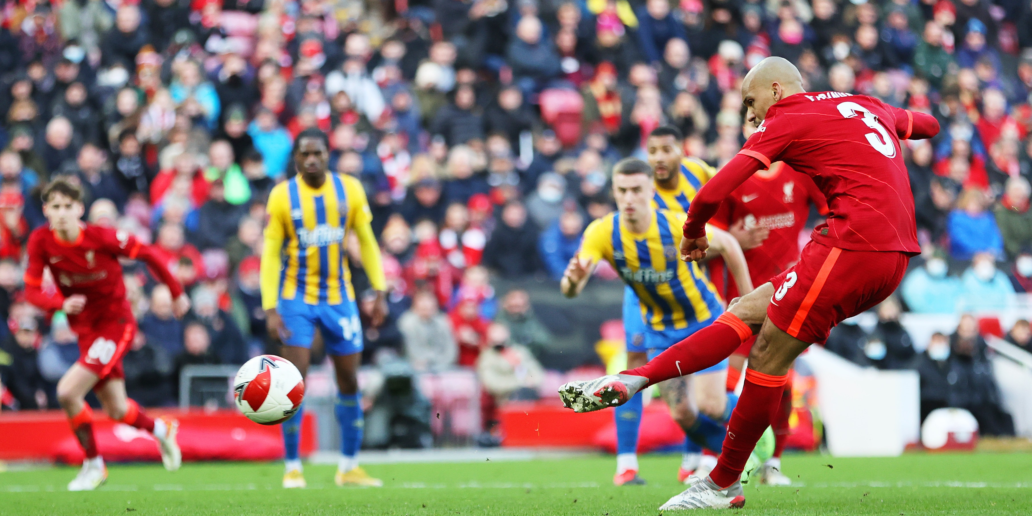 Фирмино ливерпуль 2022. Фк брентфорд. Brentford vs liverpool. Брентфорд ливерпуль 3 3. Ливерпуль брентфорд.