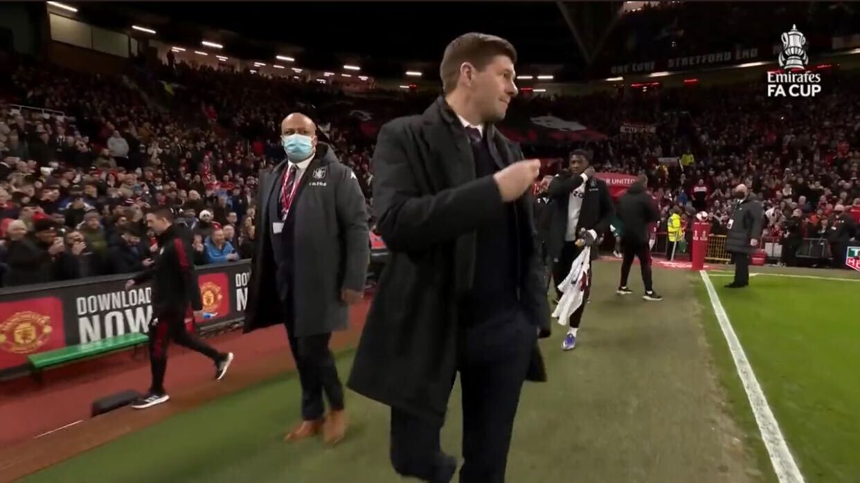 (Video) – Steven Gerrard has face off with Stretford End as he returns to Old Trafford with his Aston Villa side