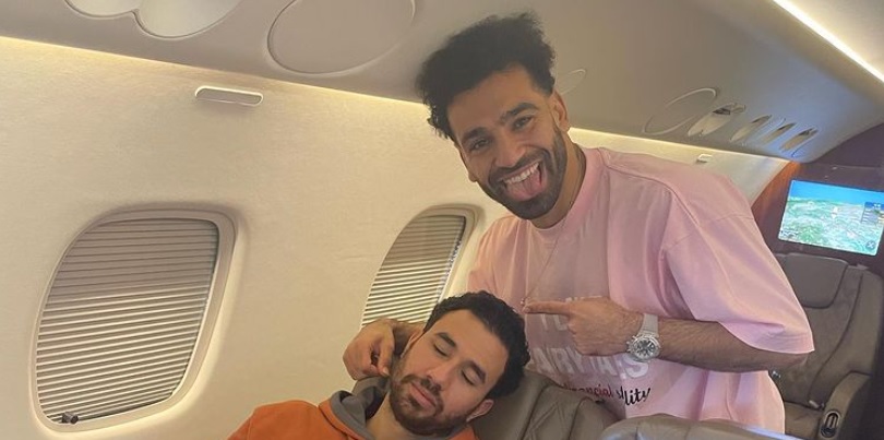 (Photo) Mo Salah shares cheeky Instagram snap with sleepy Egyptian teammate en route to AFCON