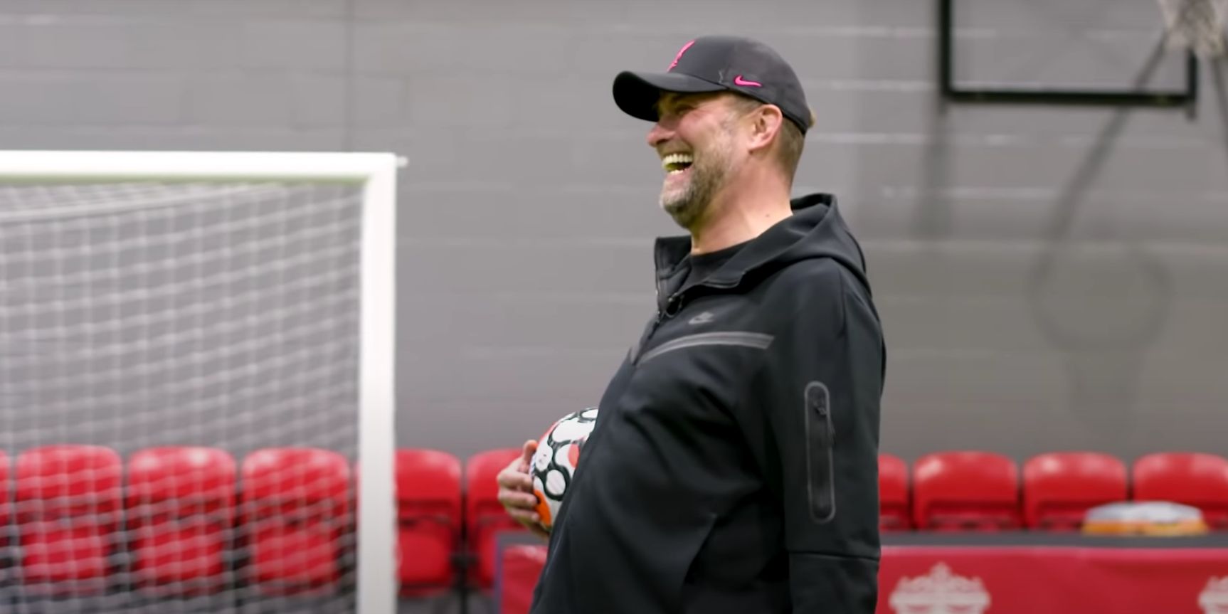 (Video) “500 in a row” – Jurgen Klopp backs Nat Phillips to score 500 goals from close range during coaching drill