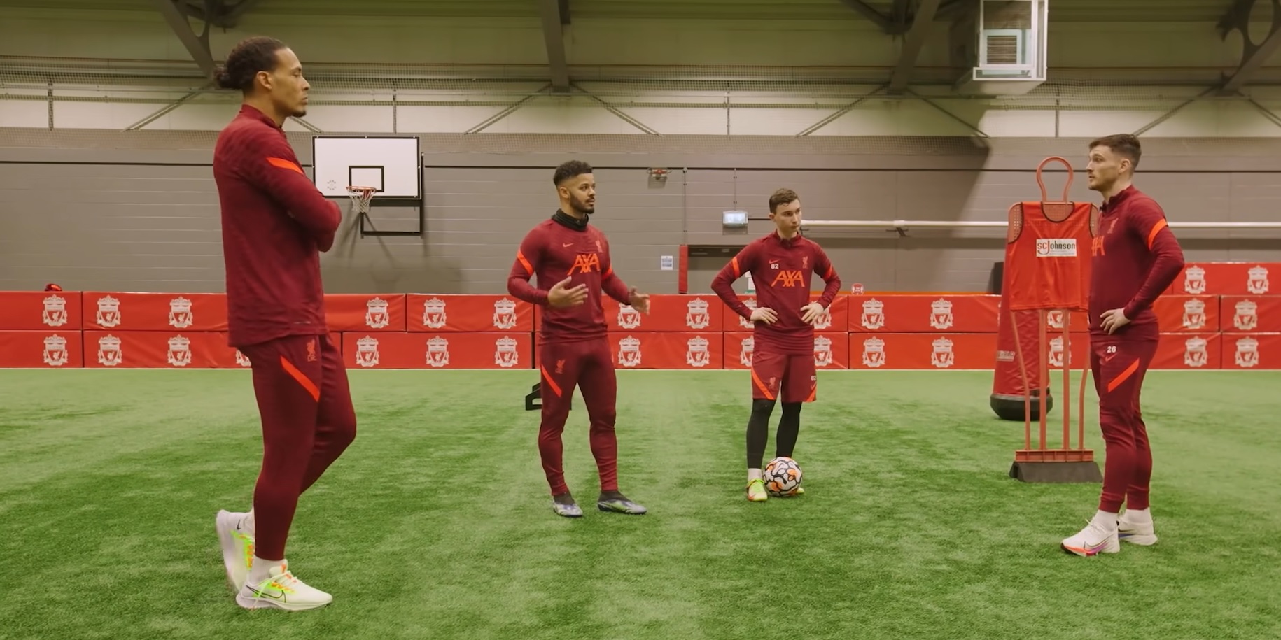 (Video) ‘His crossing is magnificent’ – Van Dijk wowed by Liverpool’s Polish Messi during training drill