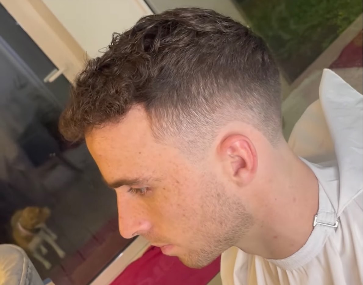 (Photo) Barbers’ post of Diogo Jota’s fresh trim online hints at huge Liverpool boost for League Cup final