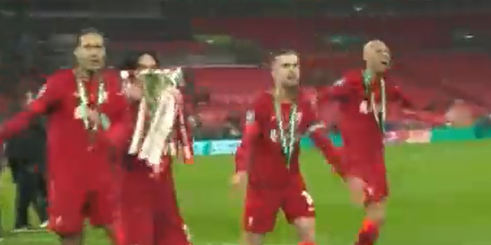 (Video) Heartwarming moment Hendo and Co. hand Minamino the trophy and encourage fans to make noise