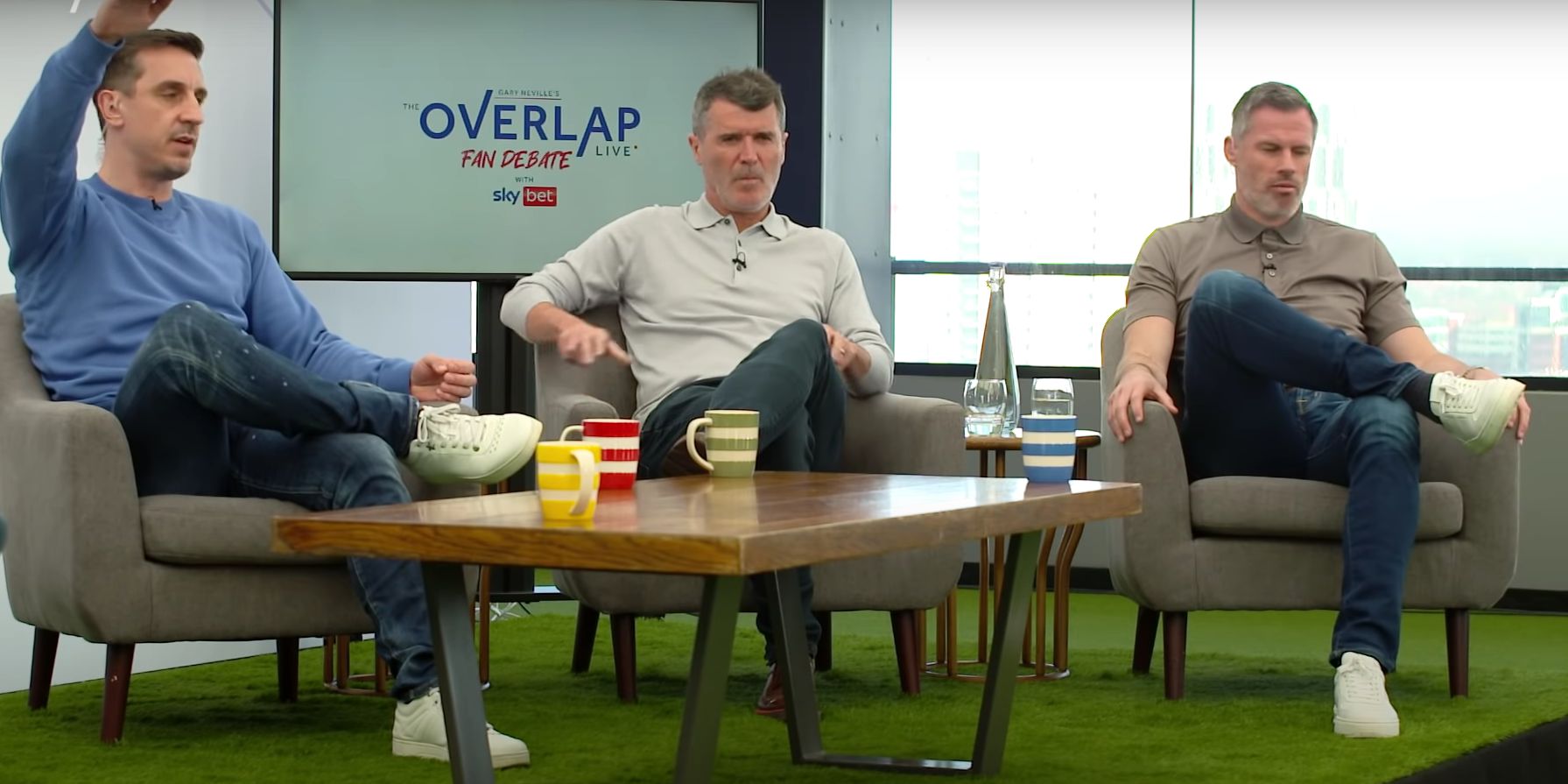 (Video) Carragher’s x-rated reaction to Neville’s claim that Cristiano Ronaldo is the greatest player of all time