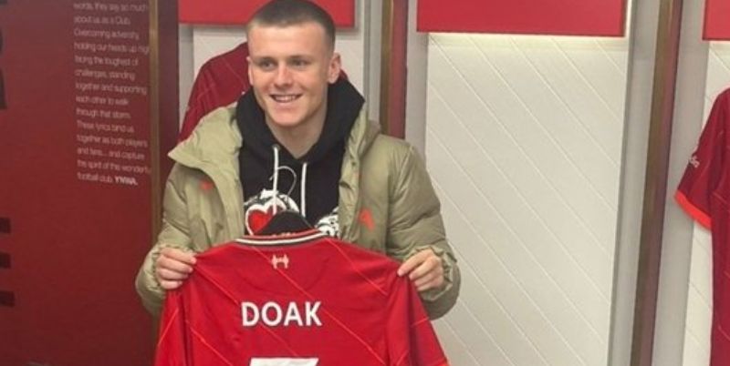 Liverpool complete the signing of 16-year-old Scotland youth international Ben Doak from Celtic