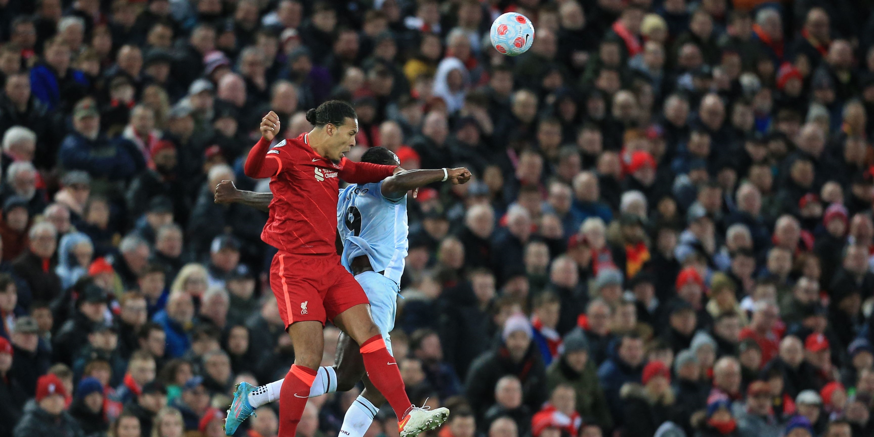 Van Dijk breaks 59-game record as Liverpool secure nervy 1-0 win v West Ham
