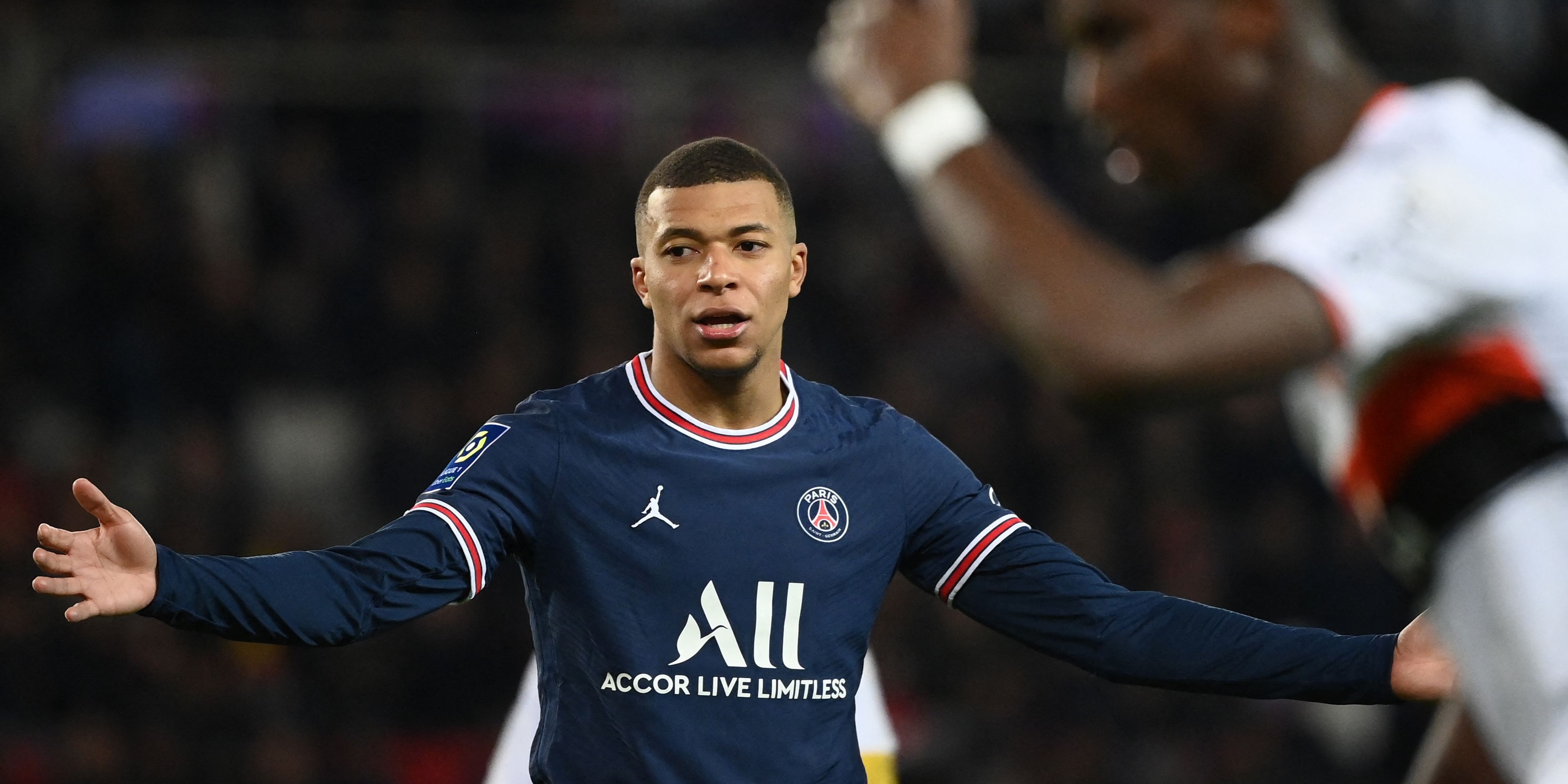 Liverpool could be handed clear message on Mbappe future in surprise contract u-turn – Sky Sports