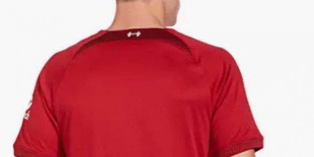 red nike shirt