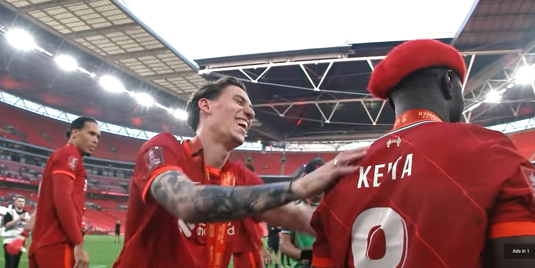 (Video) ‘Naby lad!’ – Tsimikas & Van Dijk present Naby Keita to Wembley crowd with new look