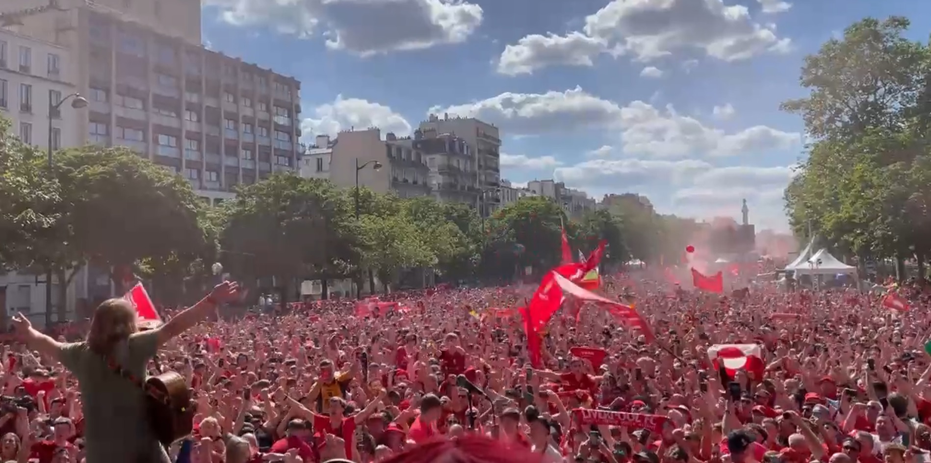 (Video) Incredible scenes of hundreds of Liverpool supporters singing the Klopp chant in Paris will blow fans’ minds