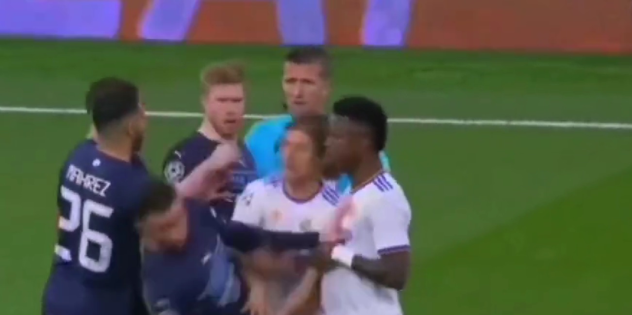 (Video) Embarrassing moment City’s Laporte slaps Modric then goes down clutching his own face