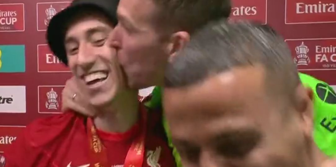 (Video) Adrian and Thiago Alcantara interrupt Kostas Tsimikas’ interview to kiss and sing with the FA Cup penalty hero