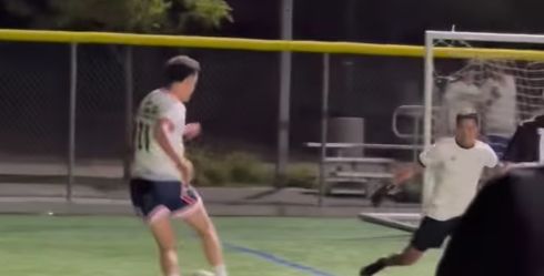 (Video) Curtis Jones takes part in LA six-a-side football game with Jeeter FC