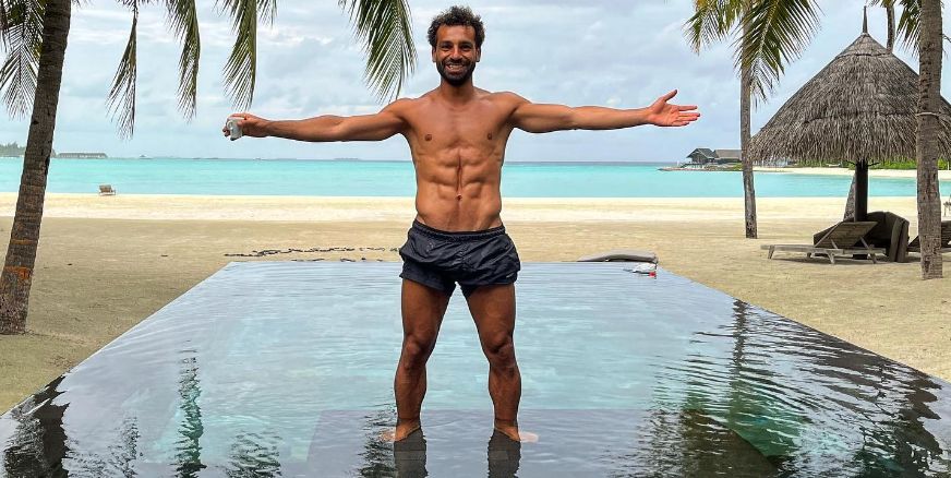 Mo Salah competes with Darwin Nunez as he shows off his ripped physique ahead of Liverpool’s pre-season starting