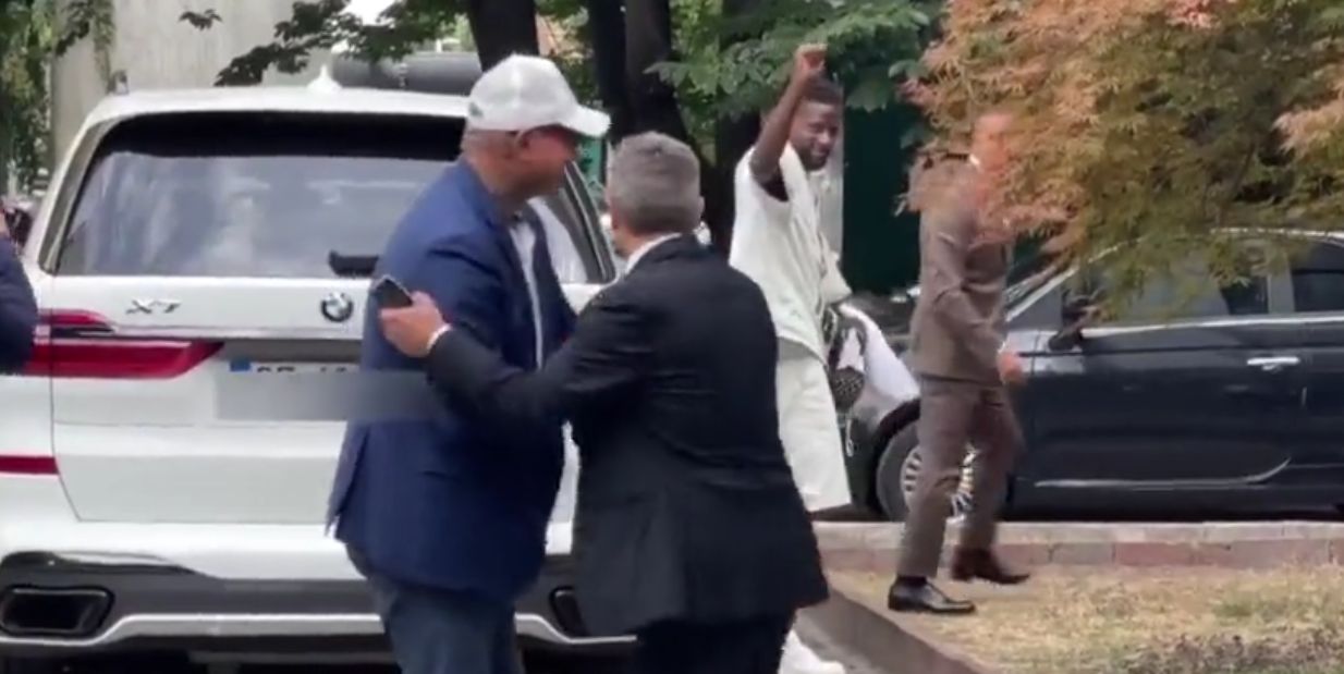 (Video) Divock Origi spotted in Italy as his move to AC Milan edges closer to completion