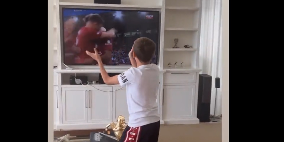 (Video) Watch Lucas Leiva’s son go crazy after Salah penalty goal in Community Shield win