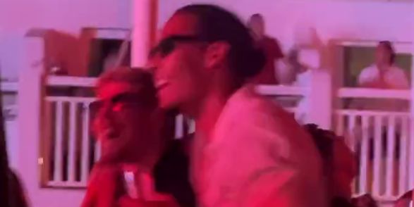 (Video) Virgil van Dijk and Kevin De Bruyne spotted together in Ibiza as they enjoy the music at Ushuaïa
